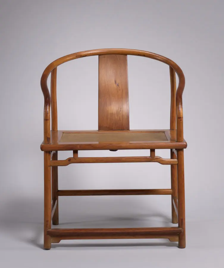 Roundback armchair, 1600s–1700s: the front footrest stretcher sits lowest, 1600s–1700s, Cleveland Museum of Art, accession no. 1955.40.1