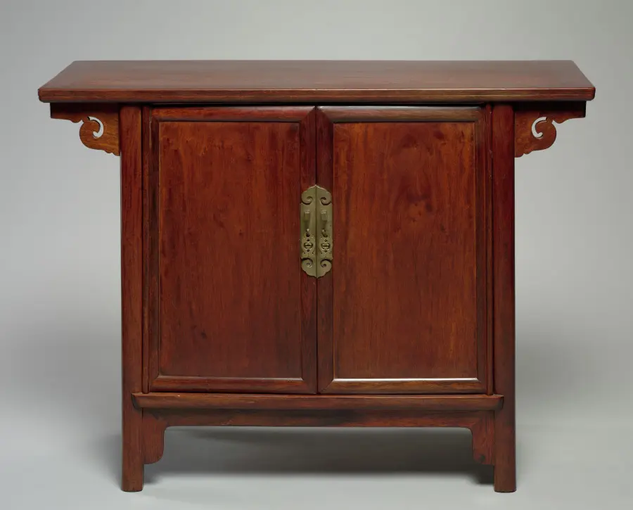 Table-top cupboard, 1500s, 1500s, Cleveland Museum of Art, accession no. 1964.231